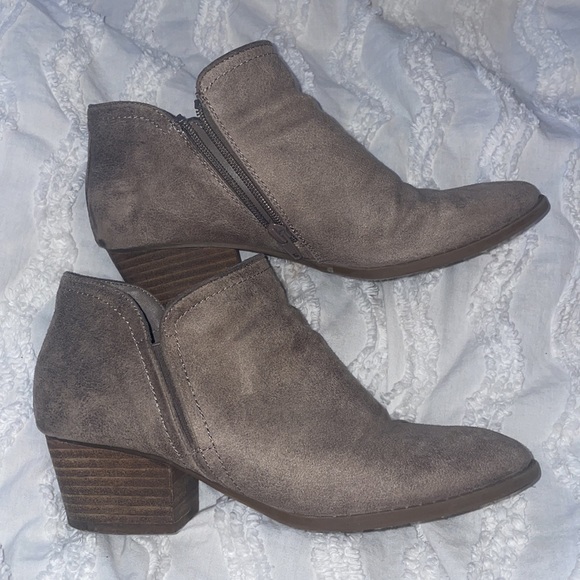Ankle Booties Size 8 - Picture 5 of 5